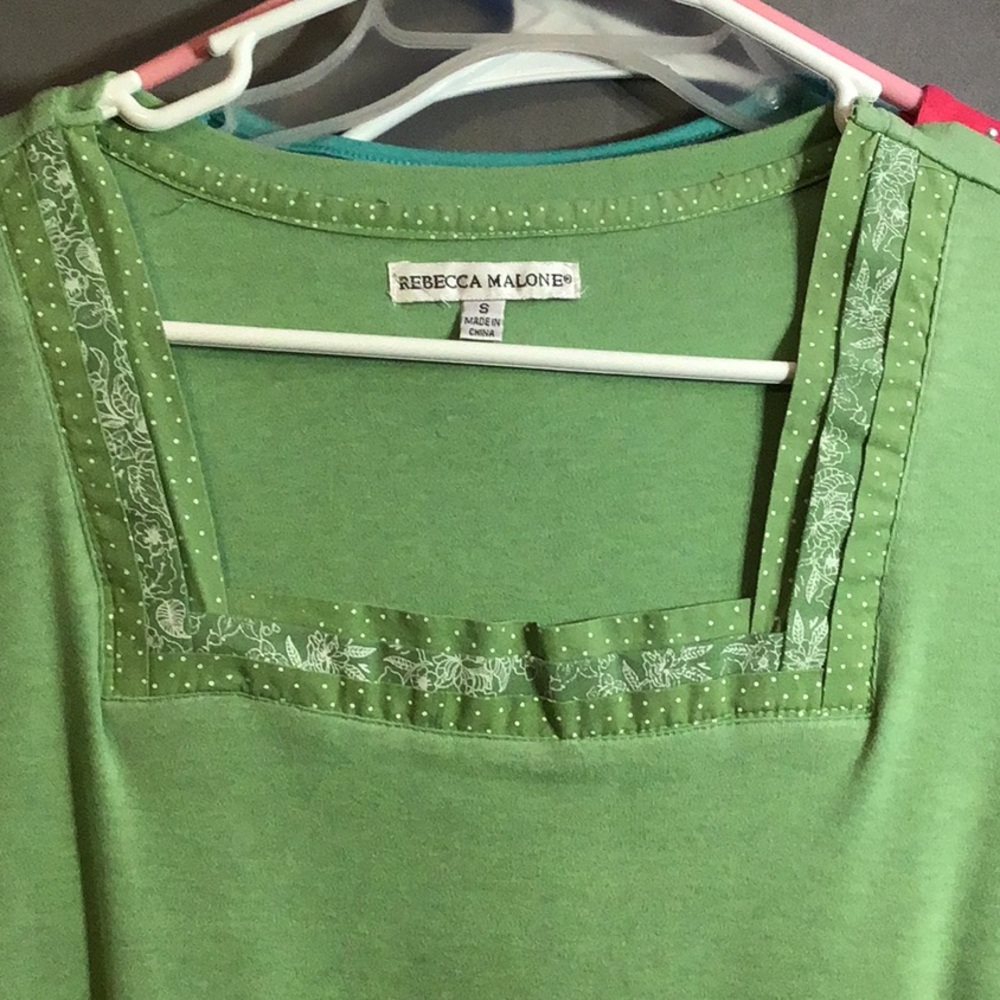 REBECCA MALONE - square, neck top sz S  green